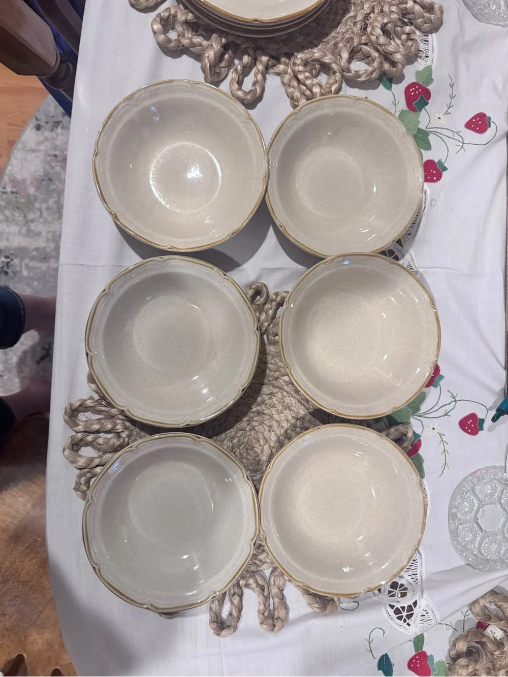 Vintage The Classics by Hearthside Floral Dinner Set in Cream and Brown